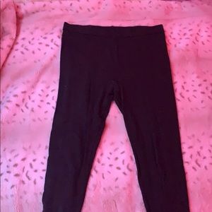 Black leggings